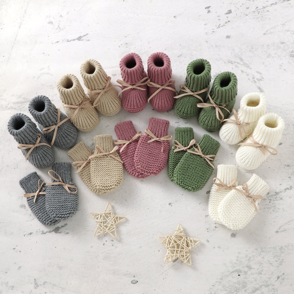 New Baby Gloves and Shoes Set