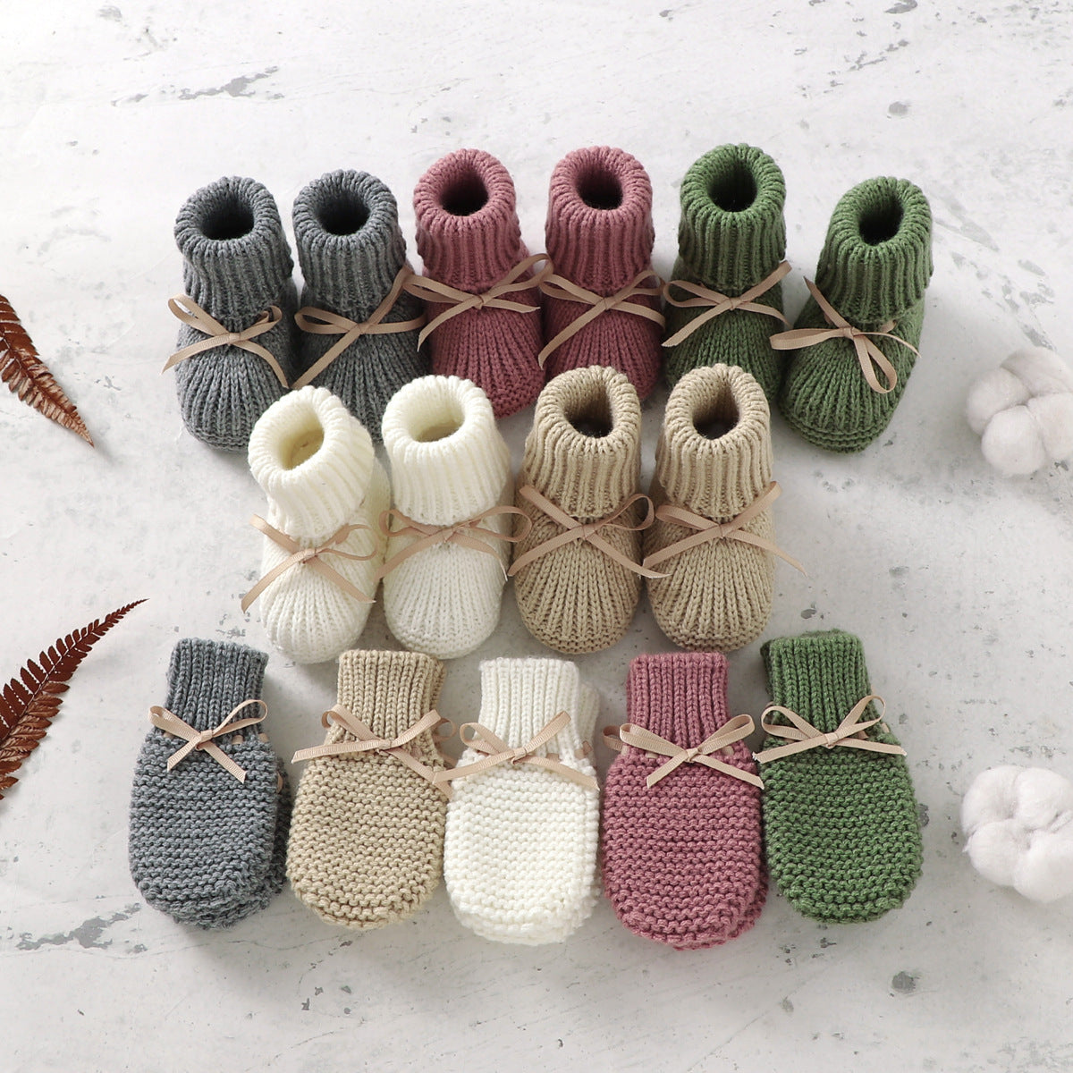 New Baby Gloves and Shoes Set